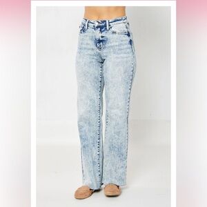 Judy Blue High Waist Mineral Wash Raw Hem Wide Jeans: 15/32